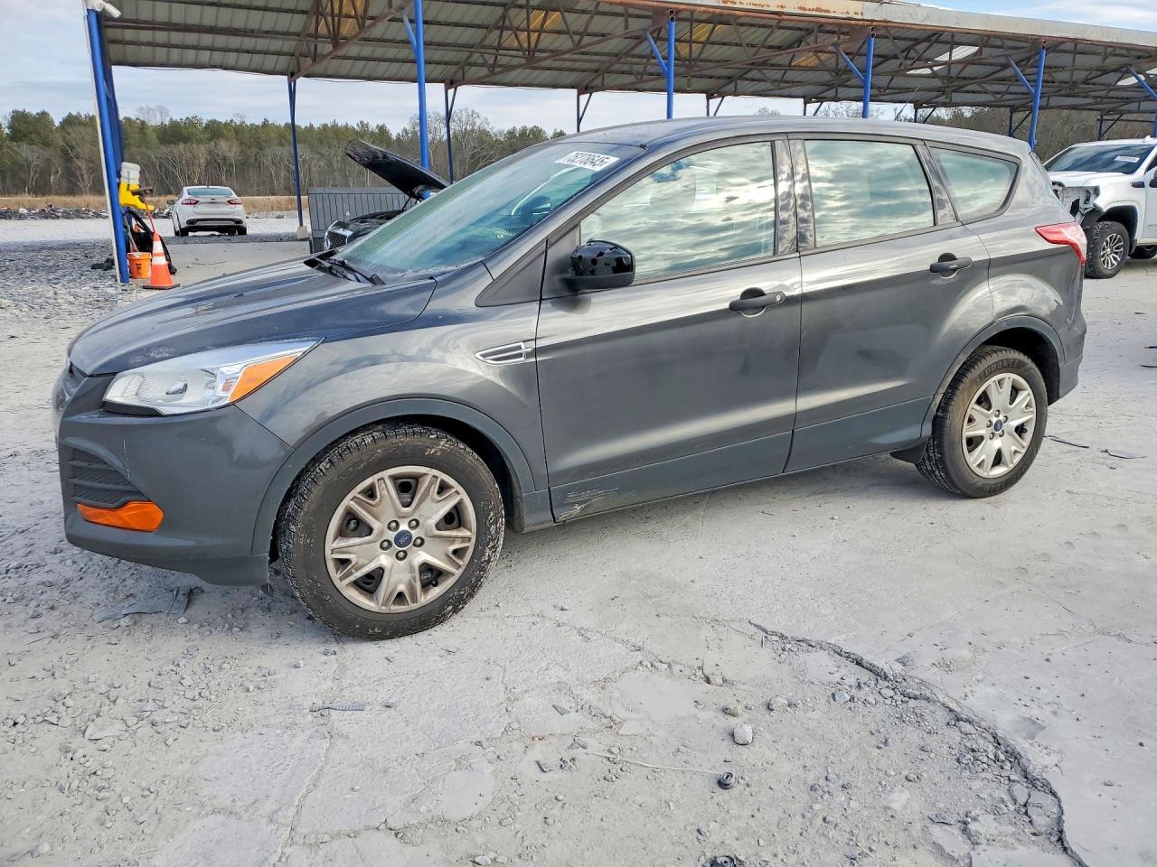 2015 Ford Escape s
