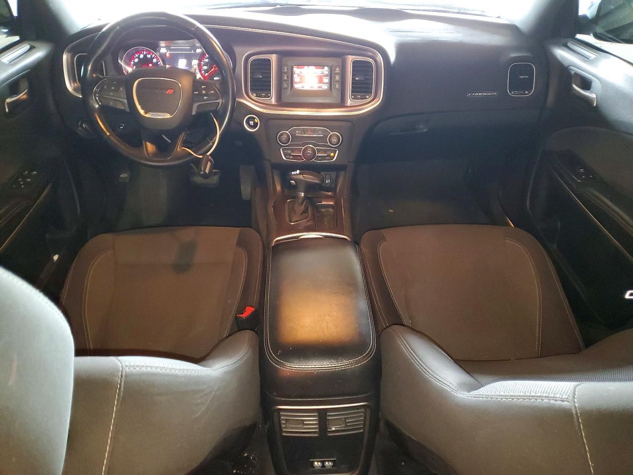 2015 Dodge Charger se