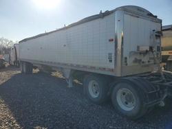Salvage trucks for sale at Columbia, MO auction: 2010 Wilson Hogtrailer 2010 Wilson DWH-500 Grain Trailer