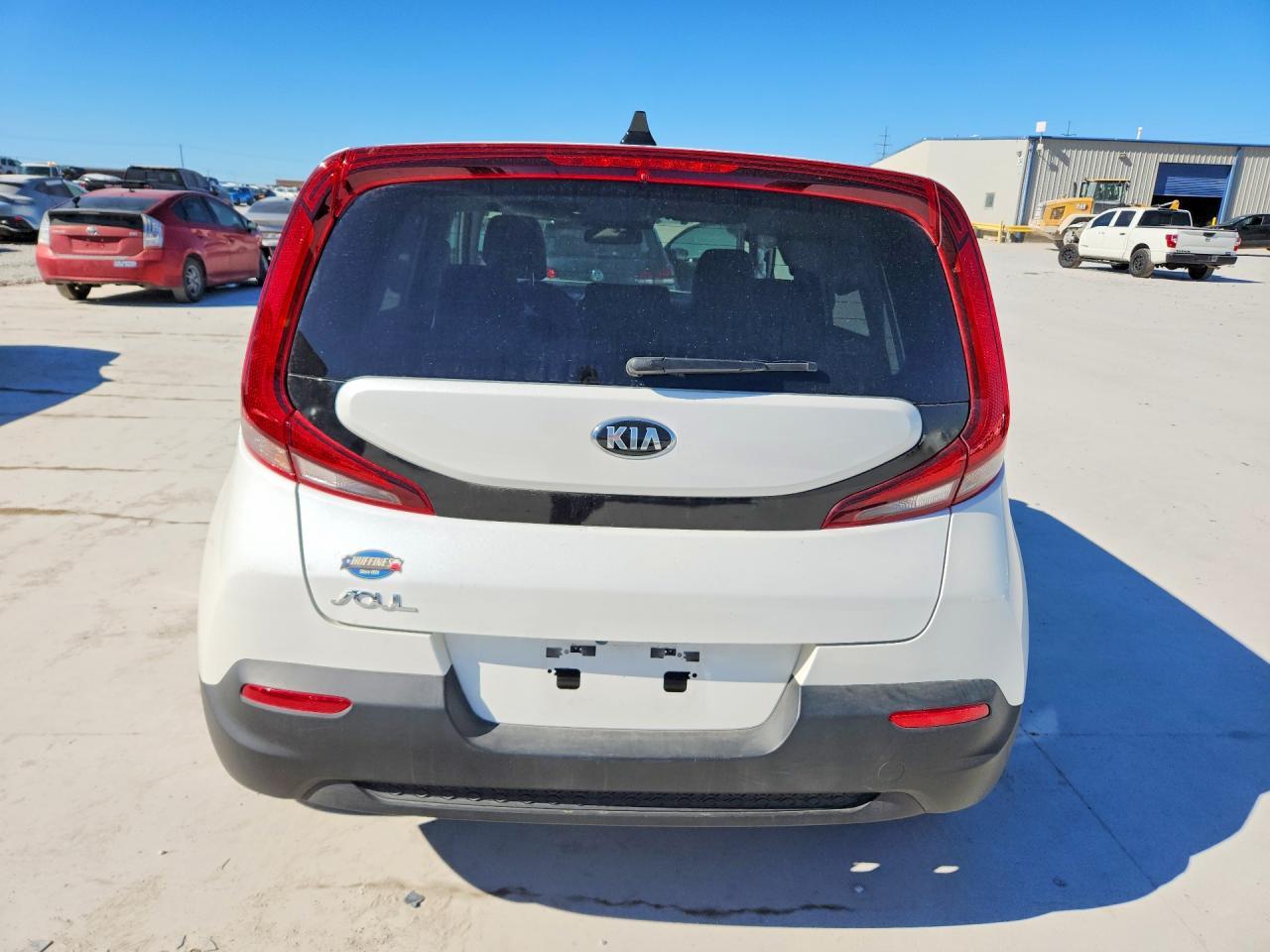 2021 KIA Soul lx
