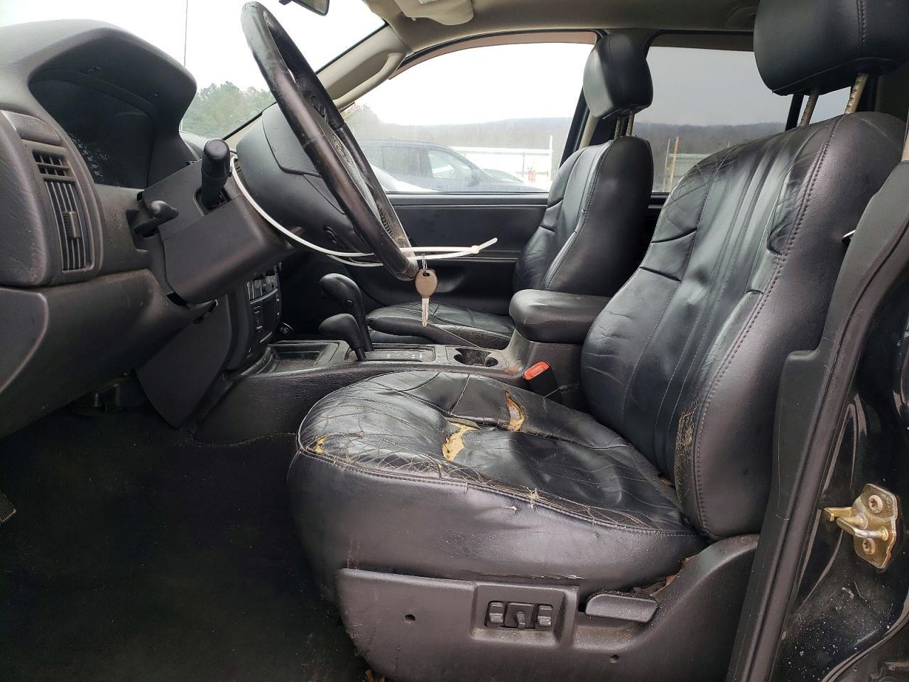 2004 Jeep Grand Cherokee Laredo