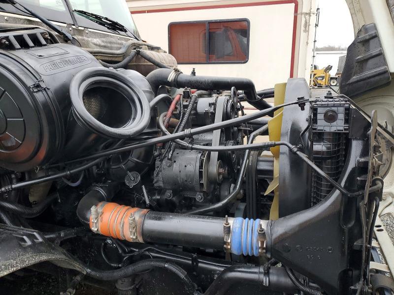 2012 Freigliner 2012 Freightliner Columbia Semi Truck