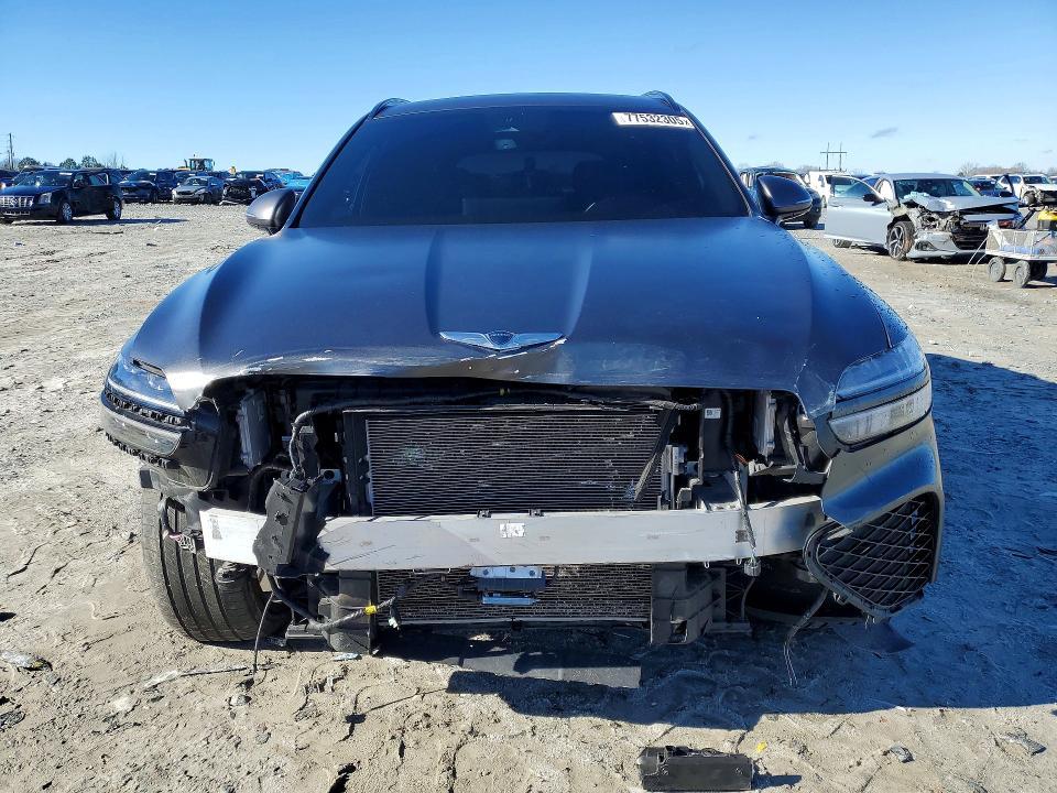 2023 Genesis Gv70 Base