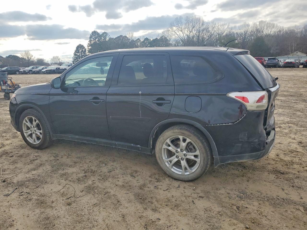 2015 Mitsubishi Outlander se