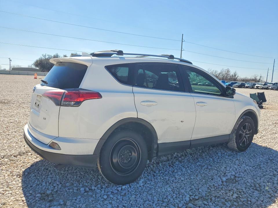 2018 Toyota Rav4 le