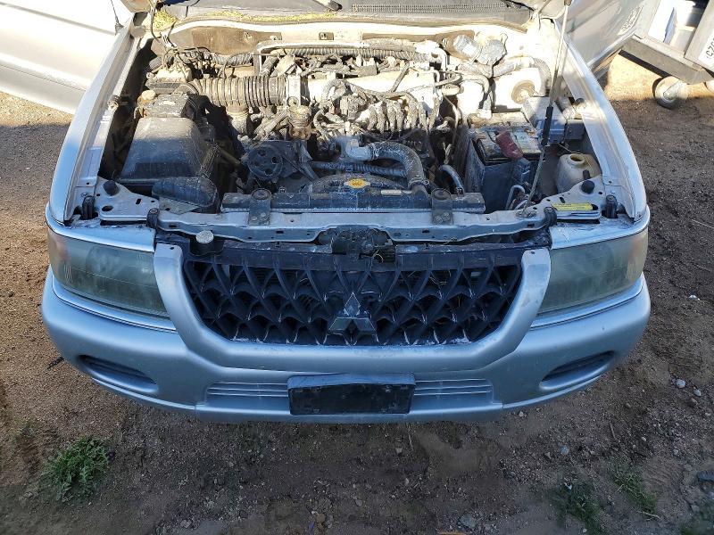 2002 Mitsubishi Montero Sport xls
