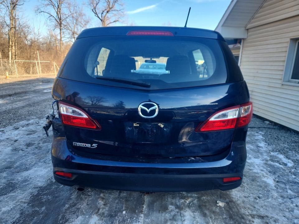 2015 Mazda 5 Sport