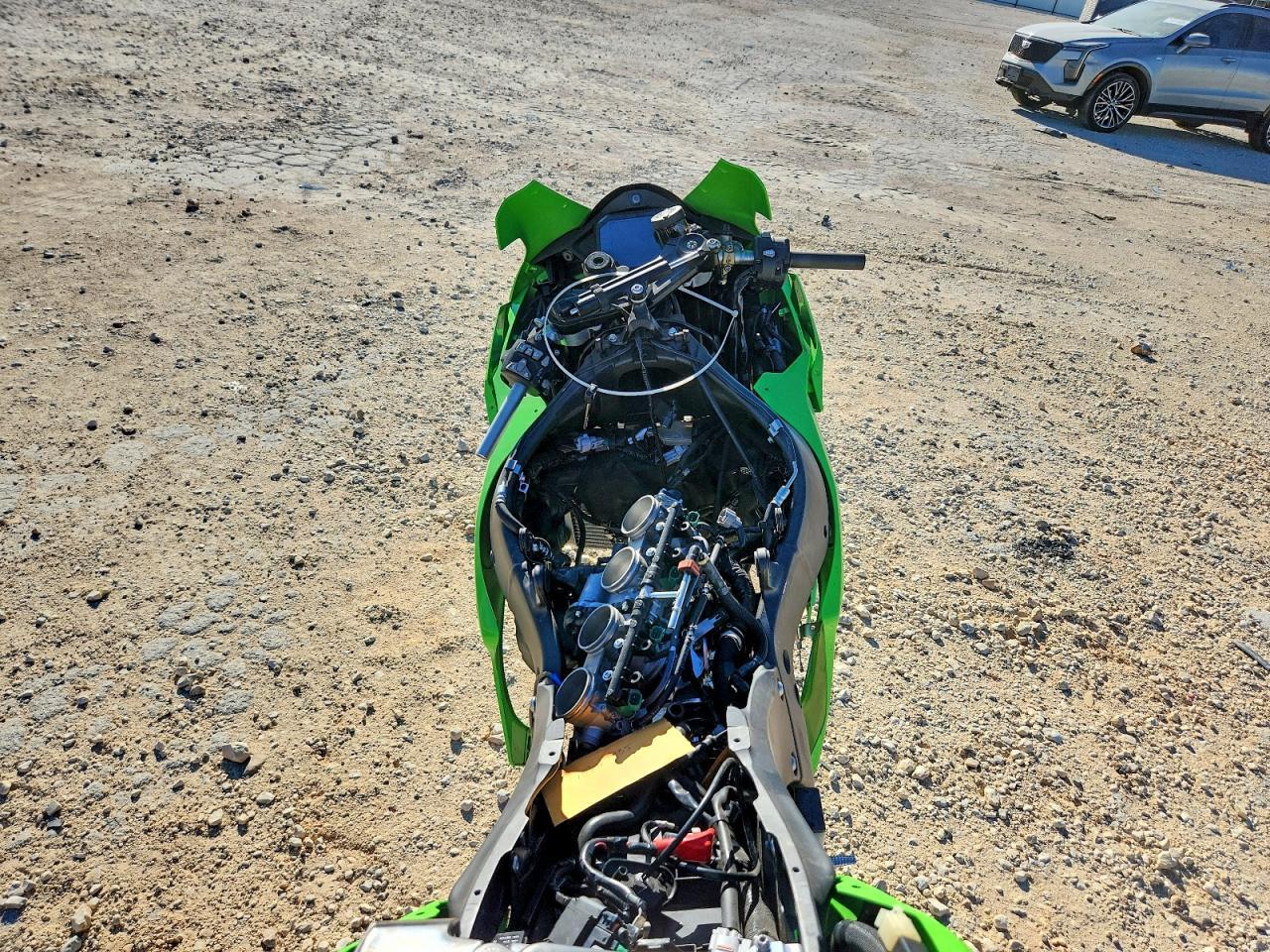 2024 Kawasaki ZX1002 T