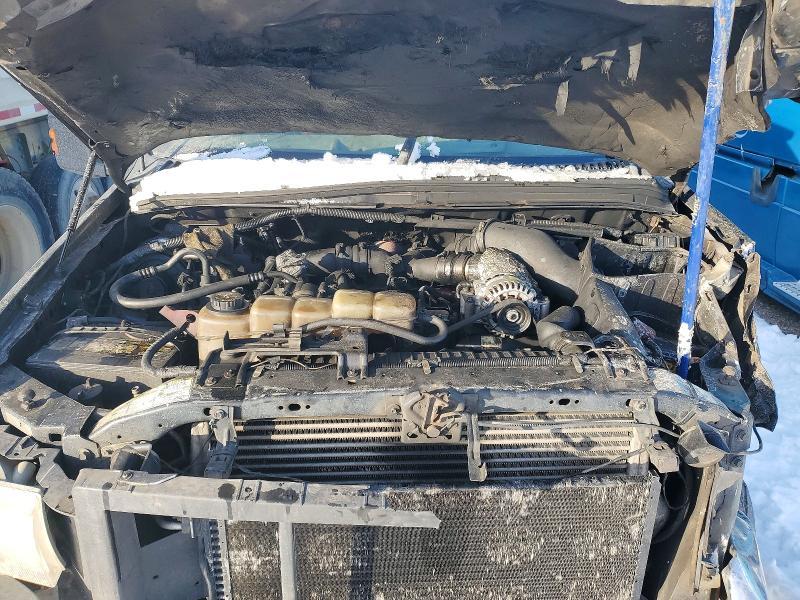 1999 Ford F450 Super Duty Rollback Truck
