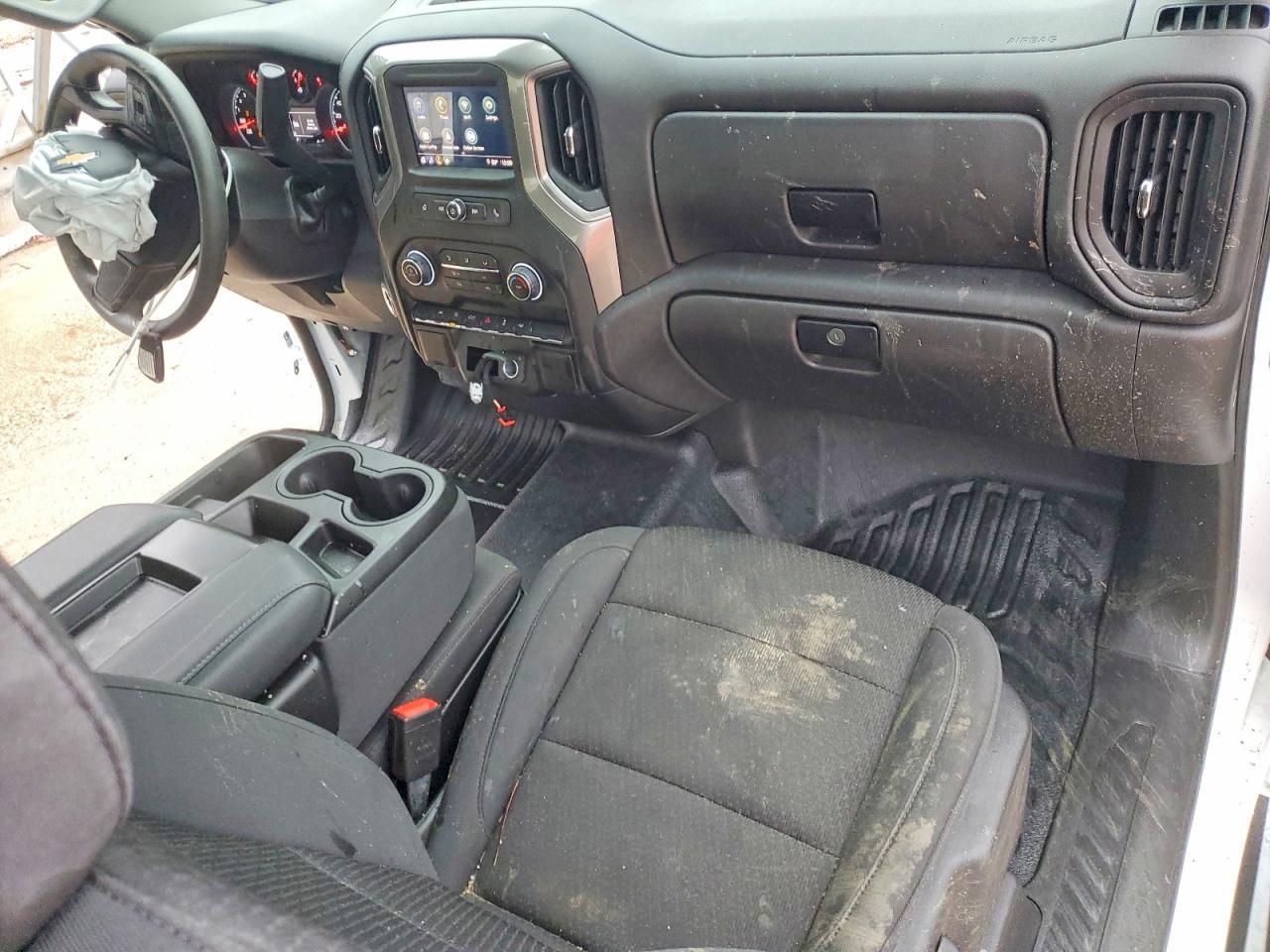 2025 Chevrolet Silverado C1500
