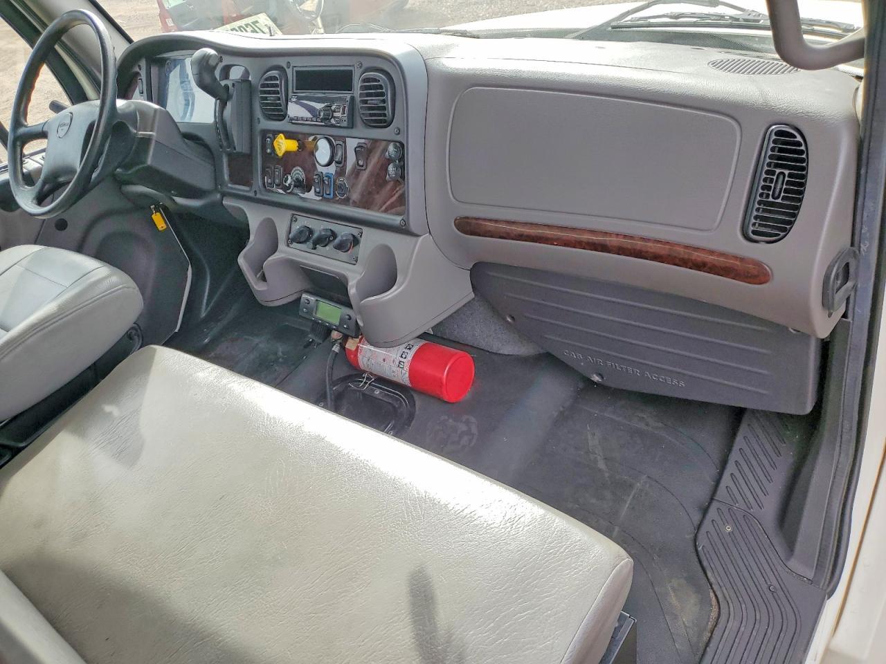 2020 Freightliner Business Class M2 Refrigerated BOX Truck