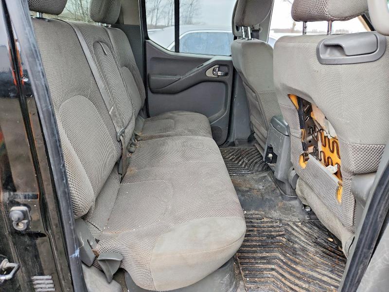 2006 Nissan Frontier Crew cab le