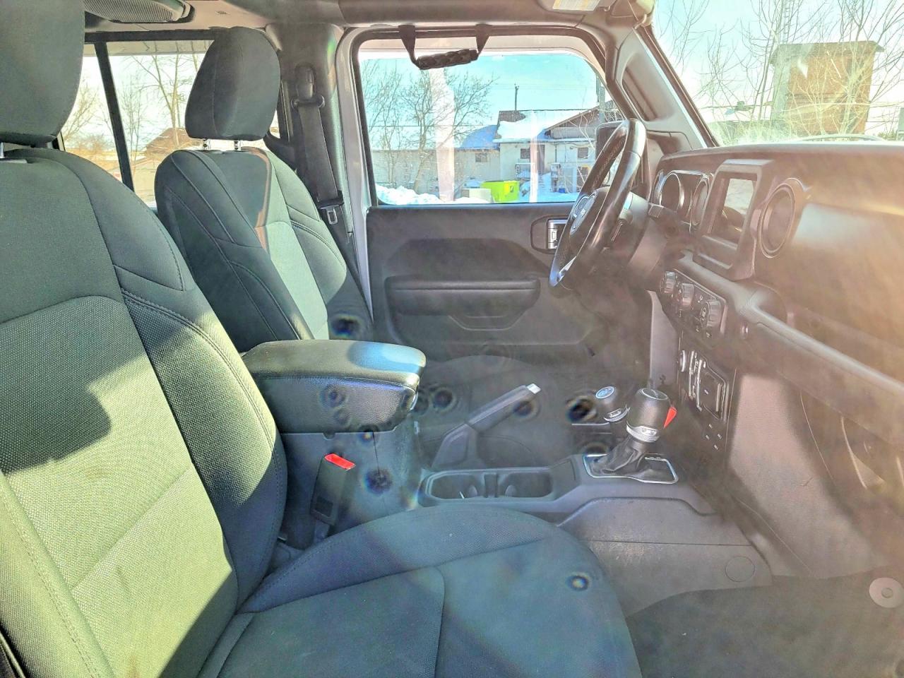 2020 Jeep Gladiator Sport