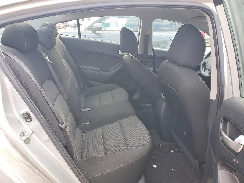 2017 KIA Forte lx