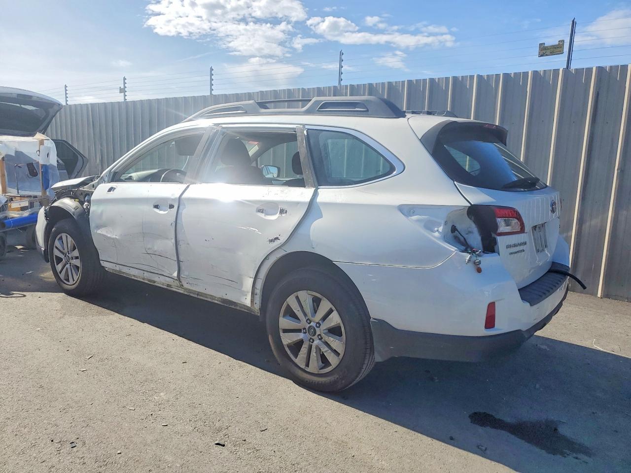 2017 Subaru Outback 2.5i