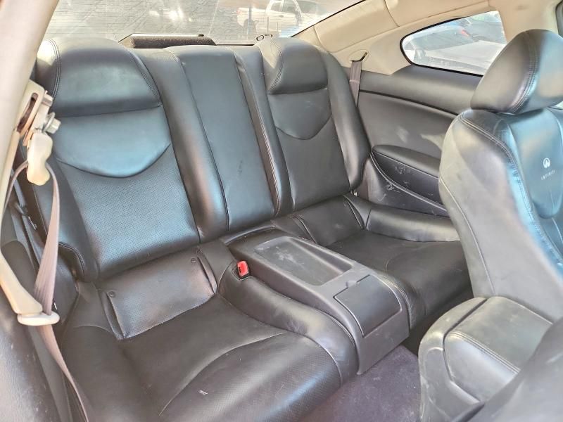 2011 Infiniti G37