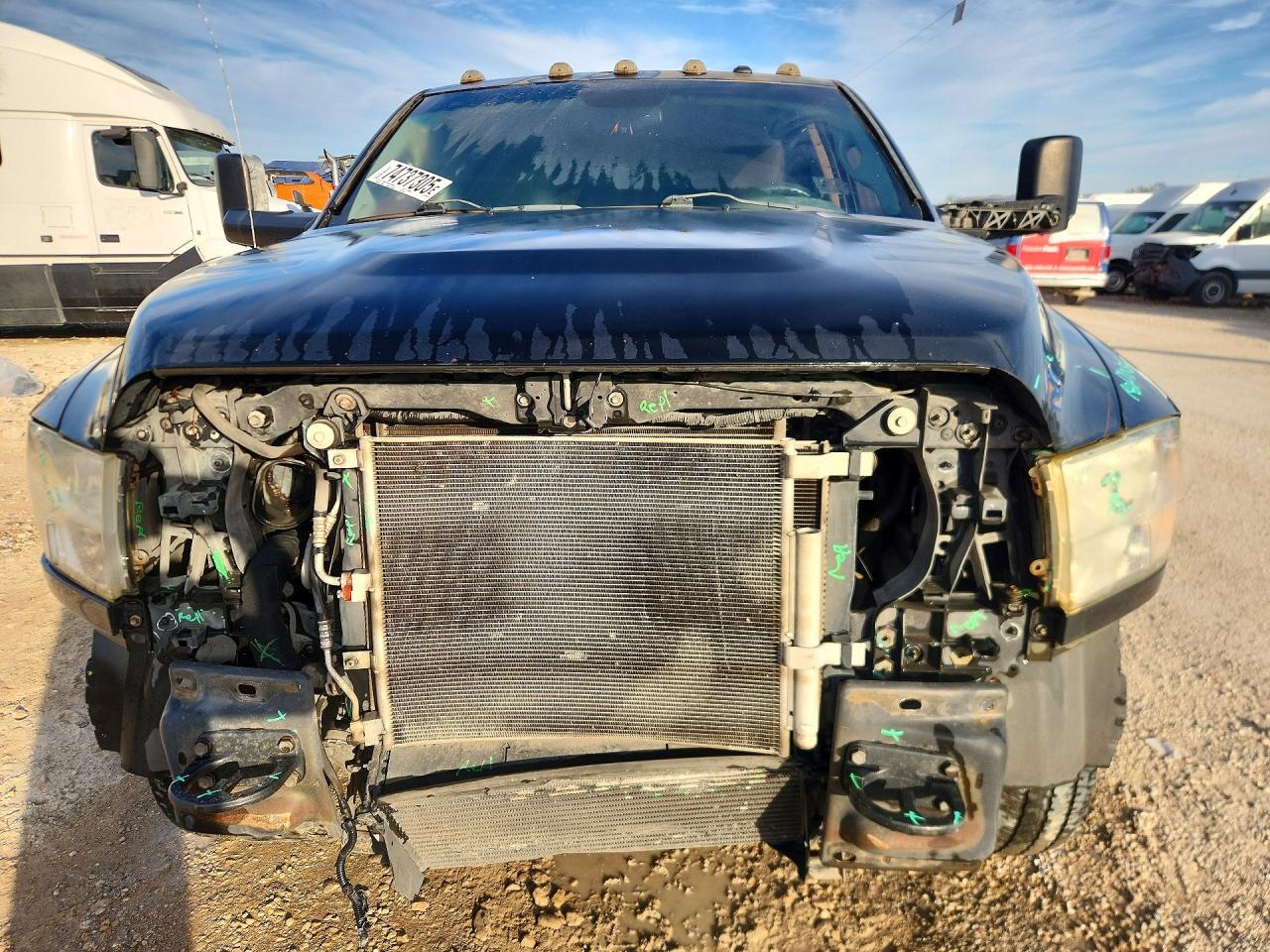 2013 Dodg 3500 Tradesman Crew