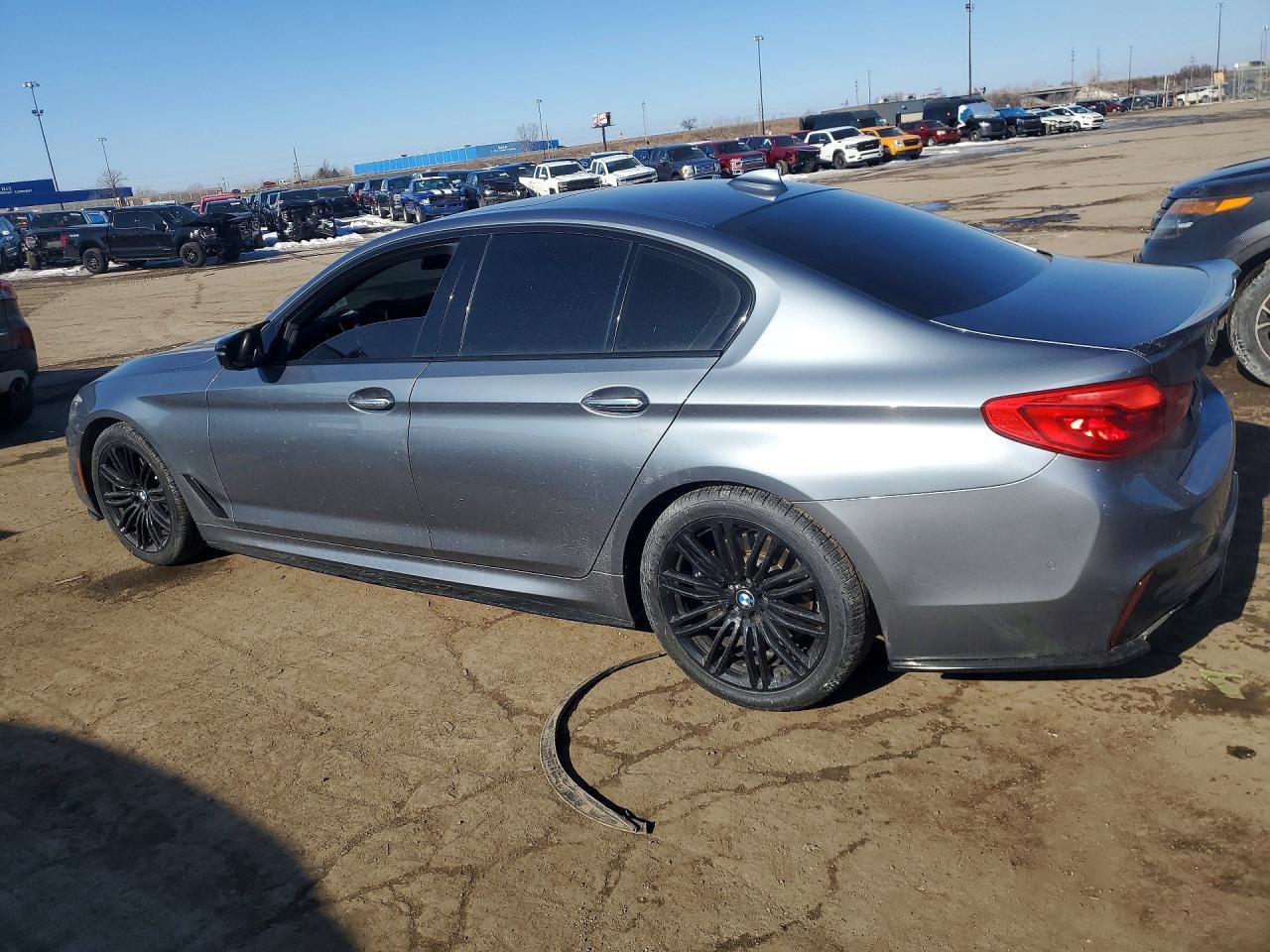 2018 BMW 530 xi