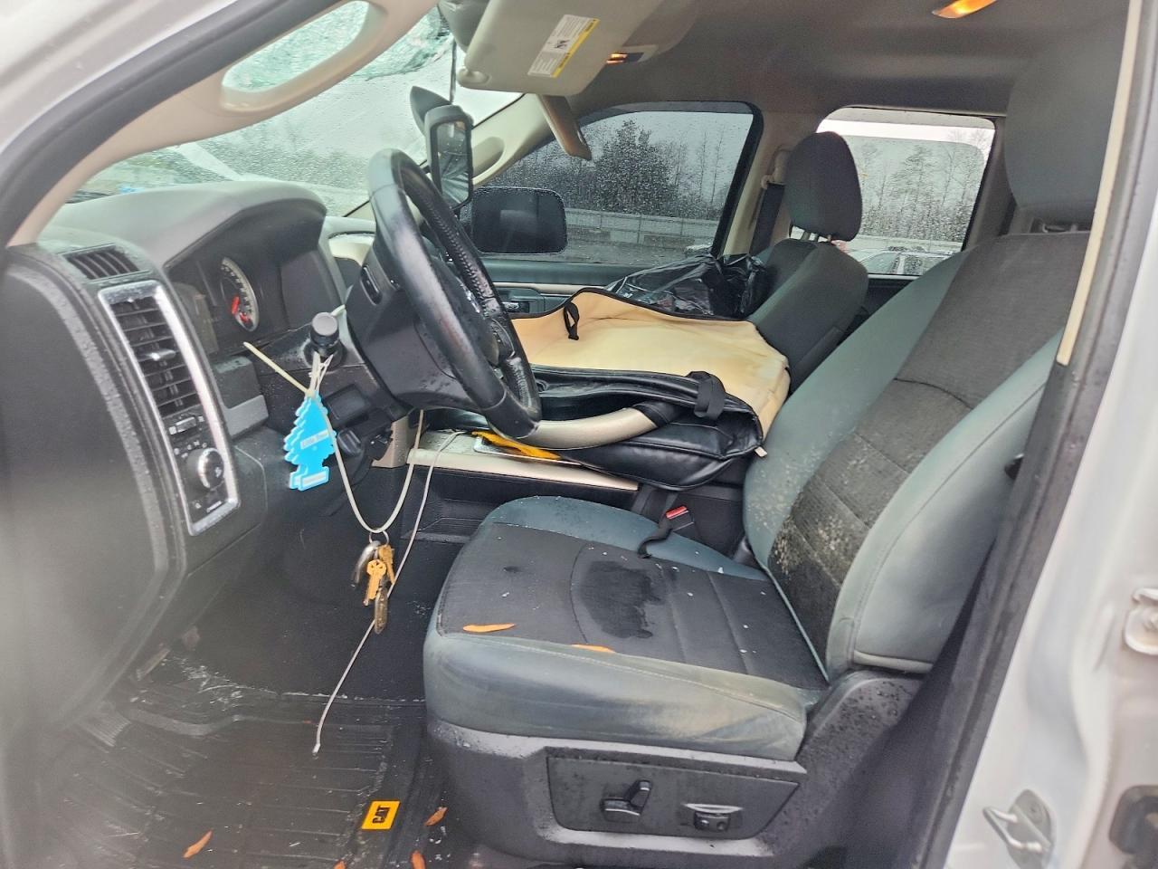 2014 Dodge RAM 1500 SLT