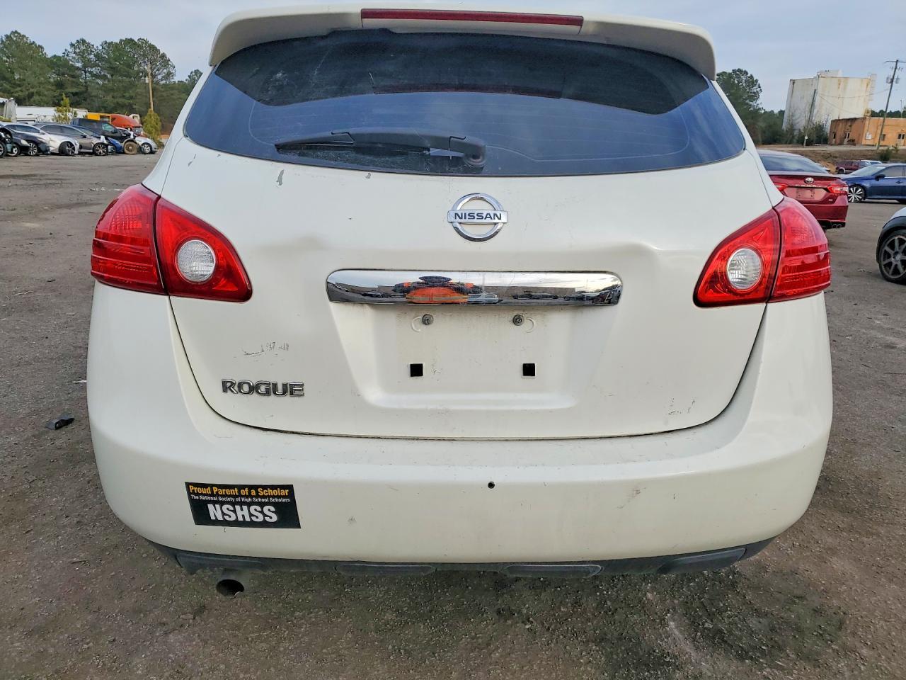 2013 Nissan Rogue s