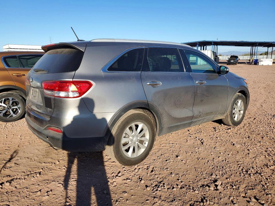 2017 KIA Sorento lx
