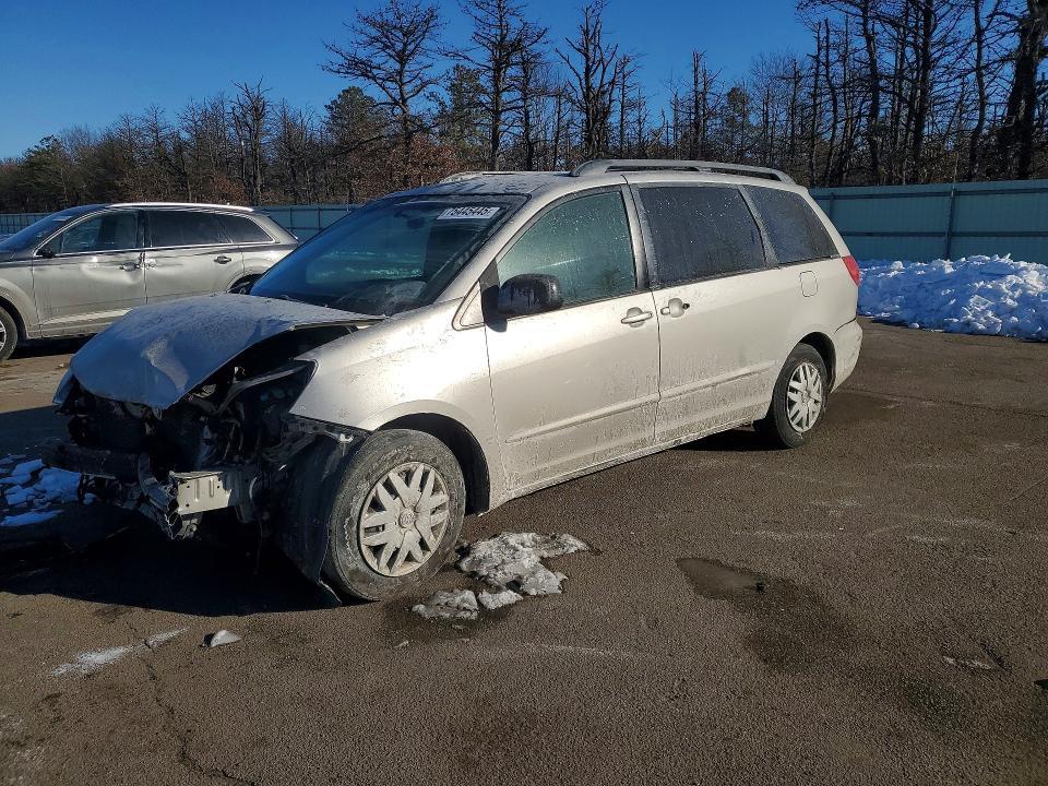 2009 Toyota Sienna ce