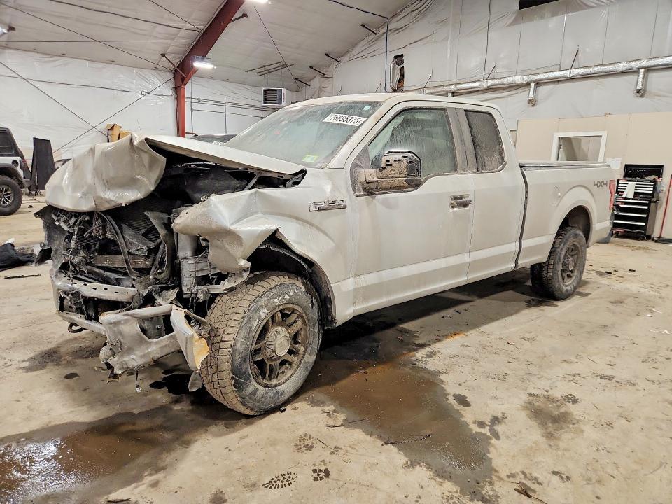 2015 Ford F150 Super cab