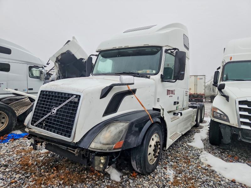 2015 Volvo Vn vnl