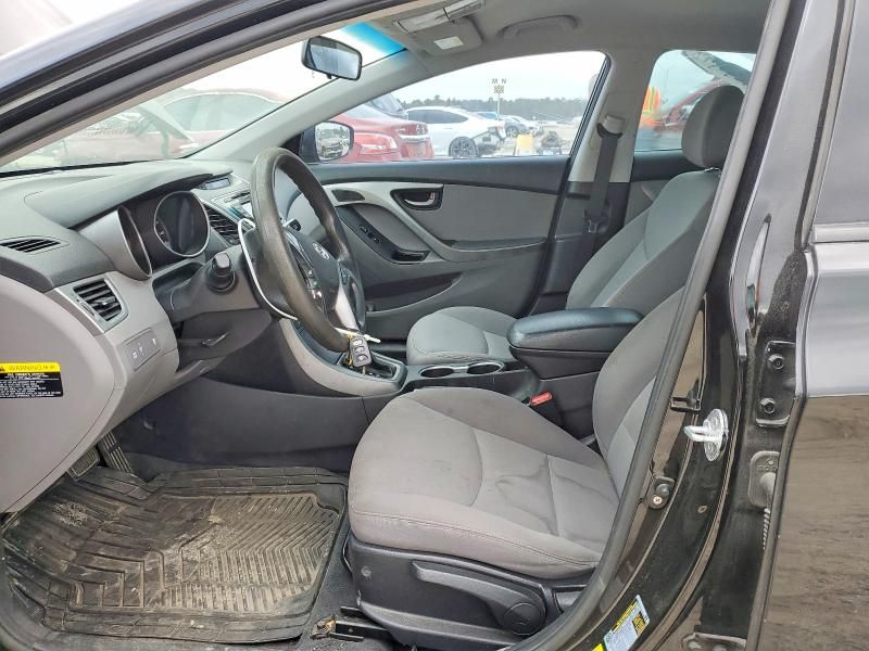 2014 Hyundai Elantra se