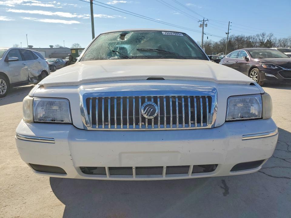 2008 Mercury Grand Marquis gs
