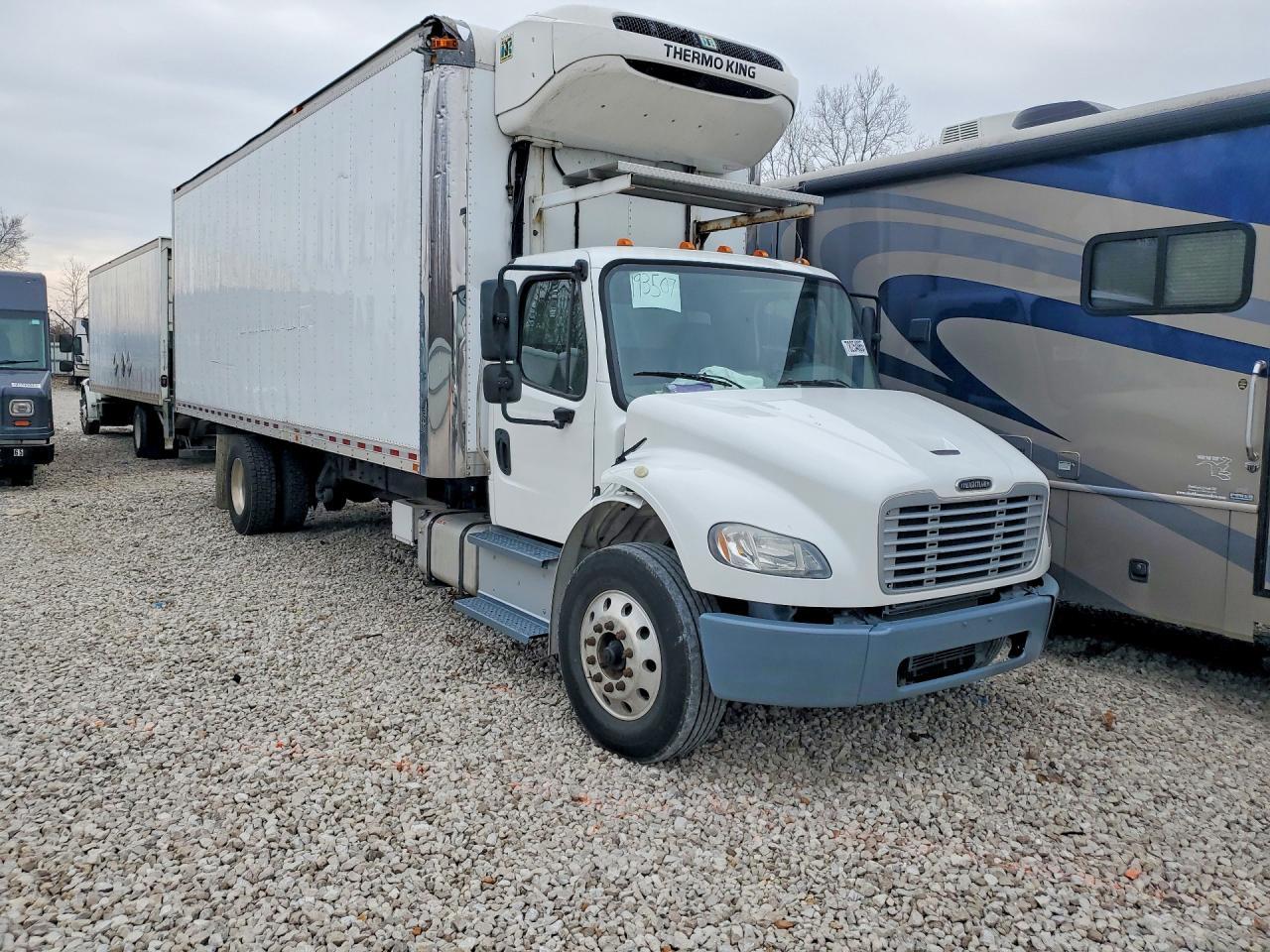2019 Freigliner 2019 Freightliner M2 106 MED-BOX Truck