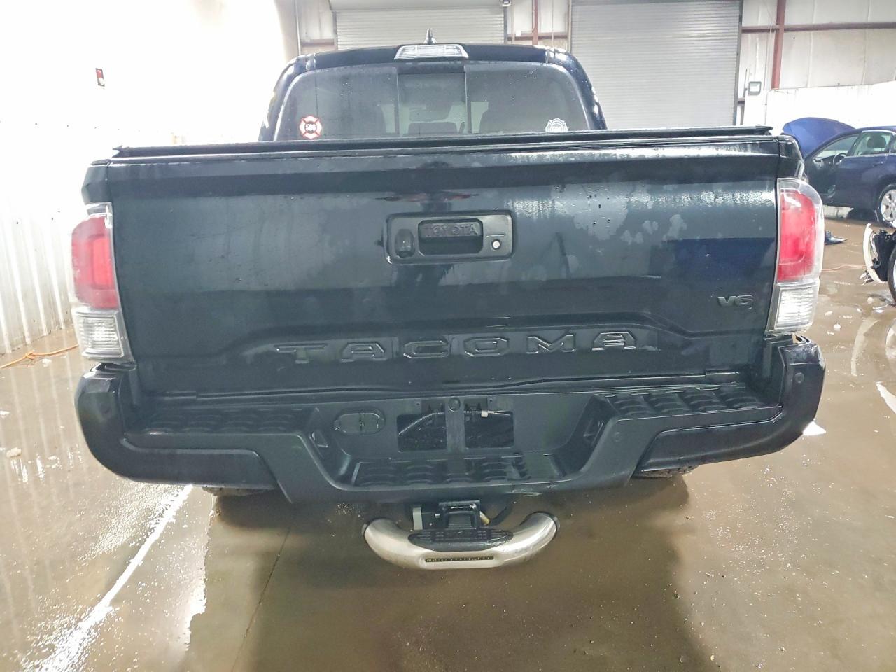 2022 Toyota Tacoma TRD OFF-Road