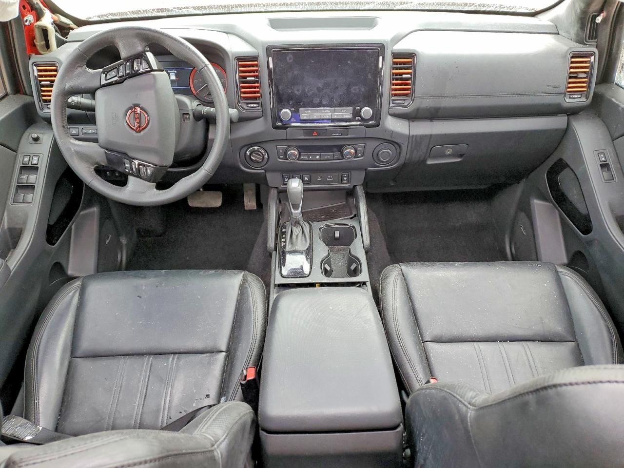 2022 Nissan Frontier s