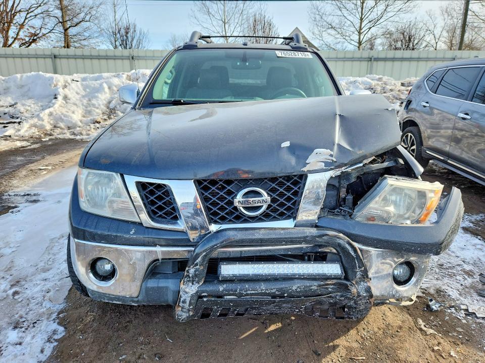 2012 Nissan Frontier s