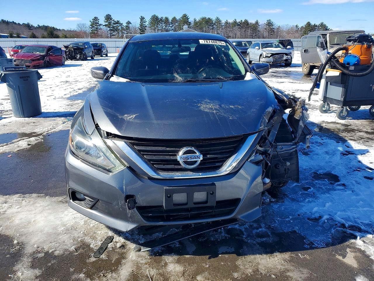 2016 Nissan Altima 2.5 sr