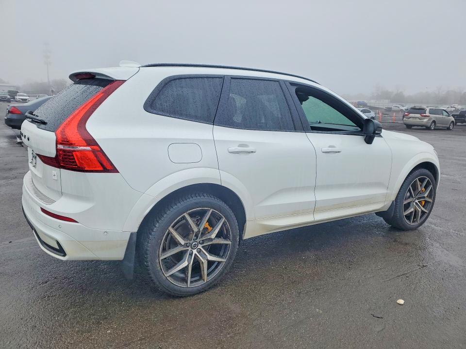 2022 Volvo Xc60 T8 Polestar Engineered