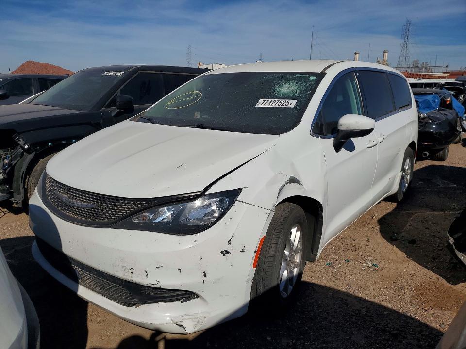 2023 Chrysler Voyager lx
