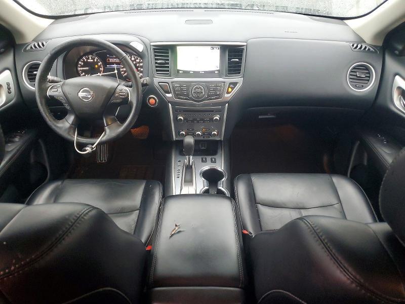 2020 Nissan Pathfinder sl
