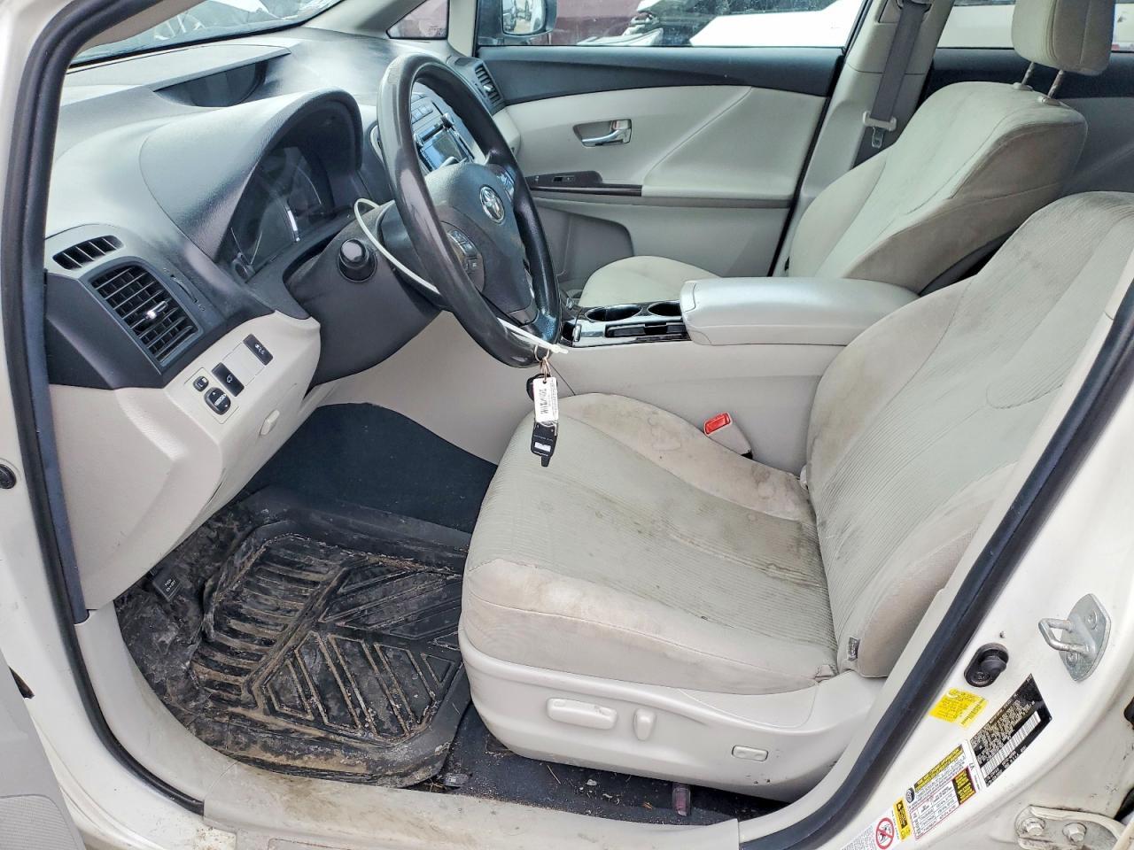 2012 Toyota Venza le