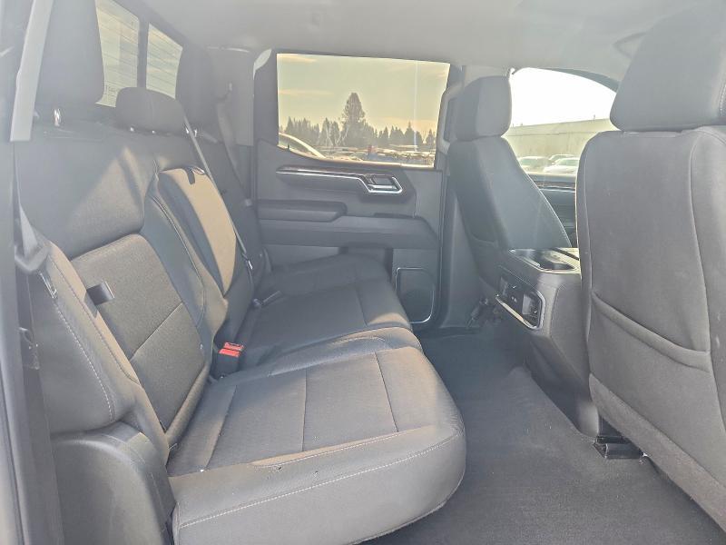 2025 GMC Sierra K1500 Elevation