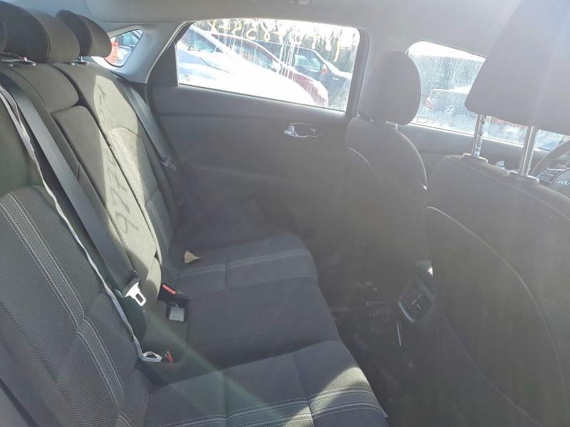2022 KIA Forte gt Line
