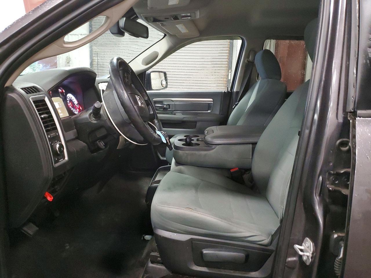 2017 Dodge Ram 1500 slt