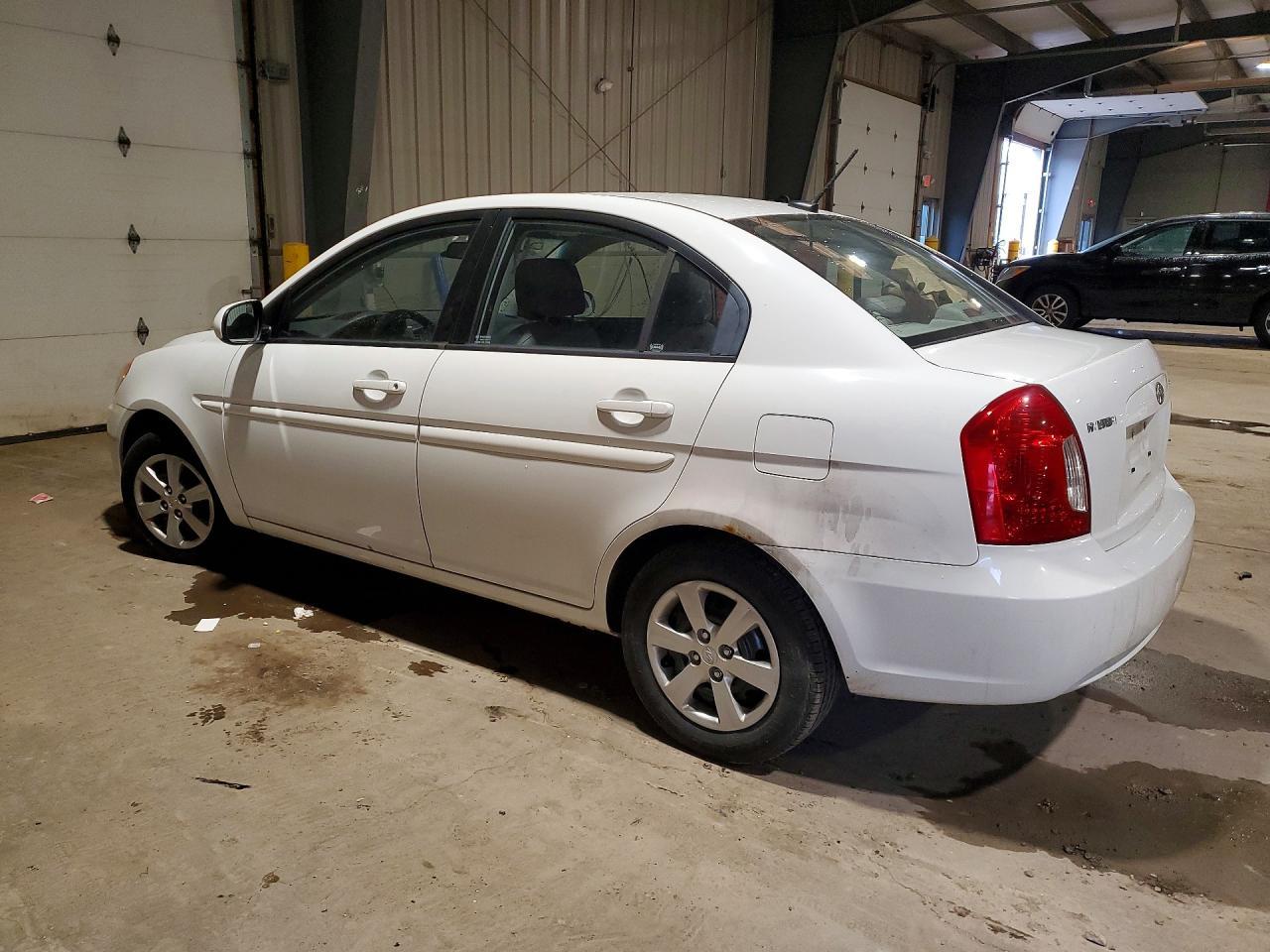 2011 Hyundai Accent gls