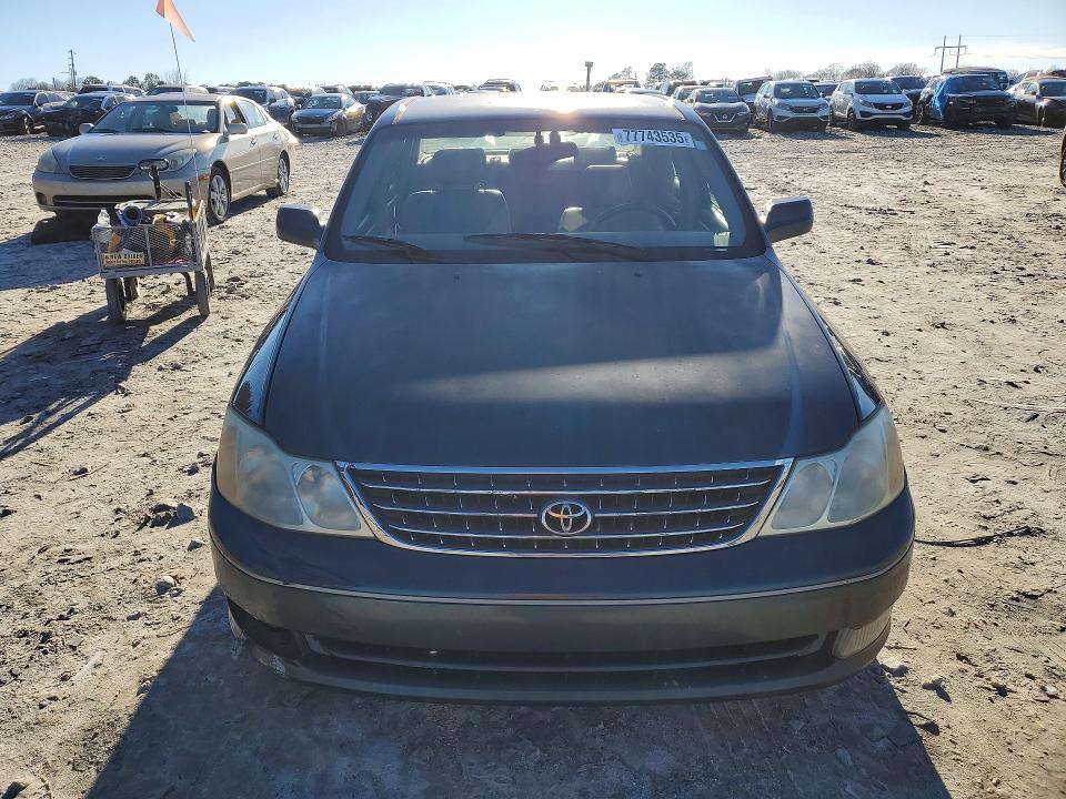 2003 Toyota Avalon xl
