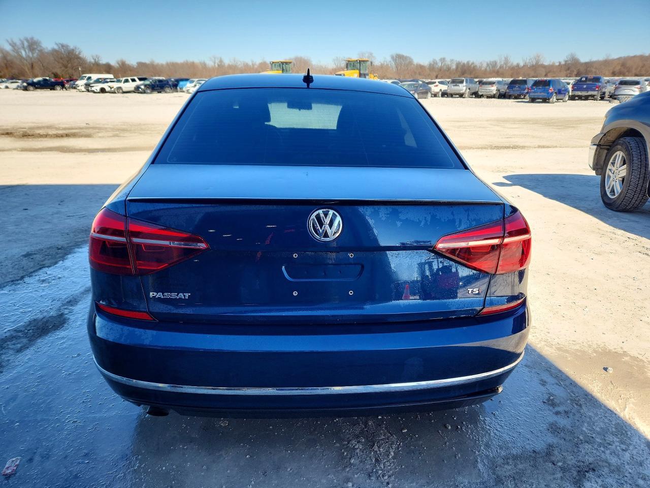 2019 Volkswagen Passat Wolfsburg