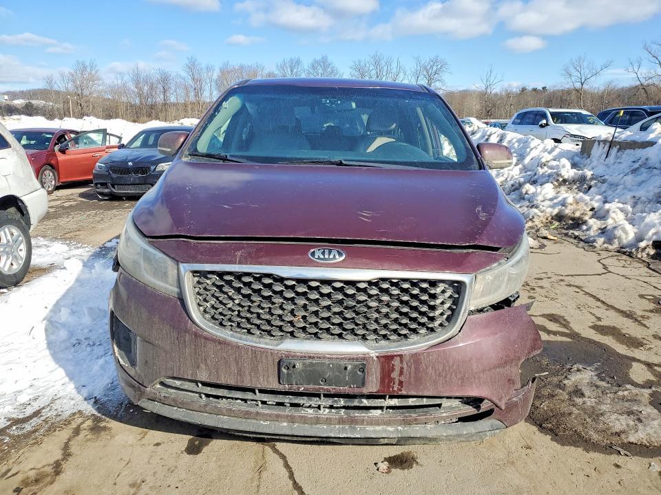 2017 KIA Sedona lx