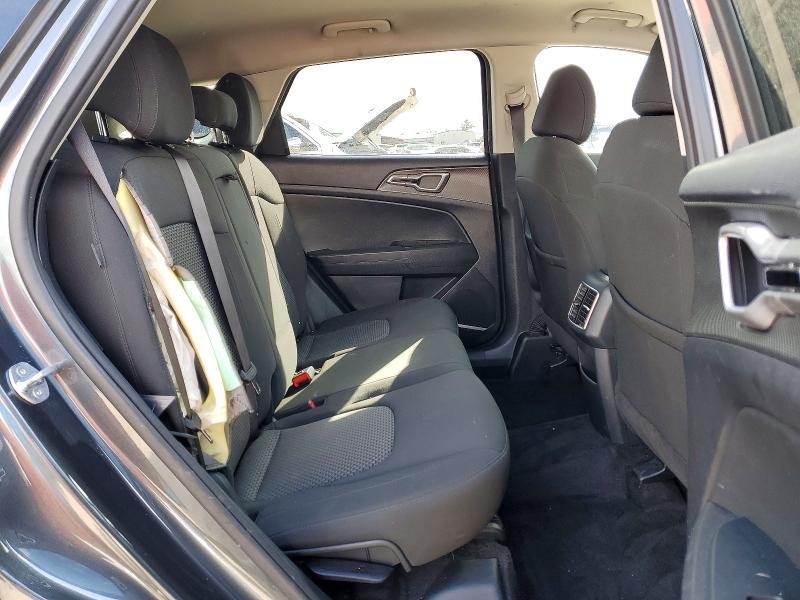 2025 KIA Sportage lx