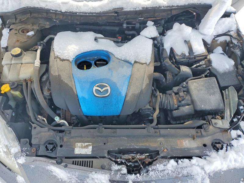 2013 Mazda 3 I