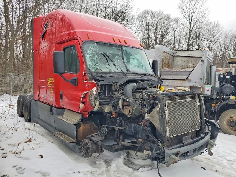 2016 Freightliner Cascadia 125