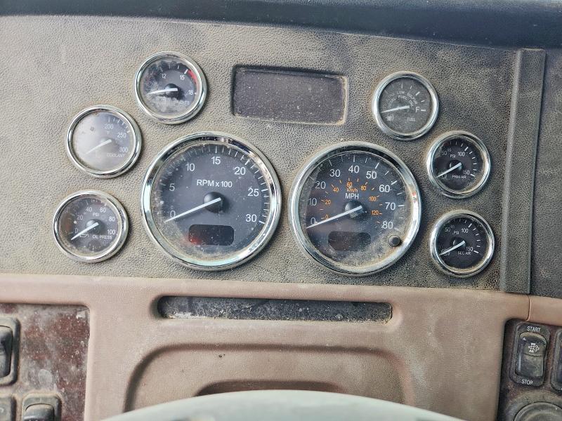 2014 Peterbilt Tractor 2014 Peterbilt 386 Semi Truck